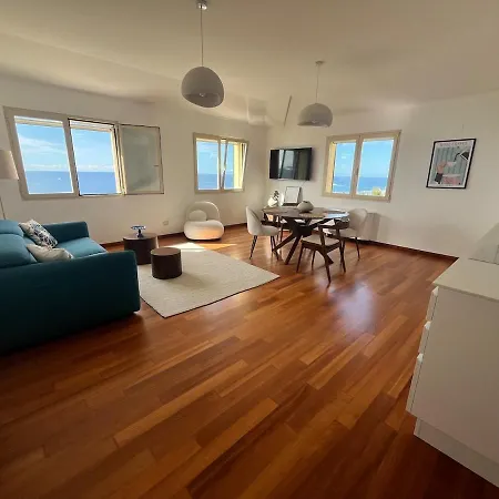 דירה Sea-view With Private Parking! Your Choice *